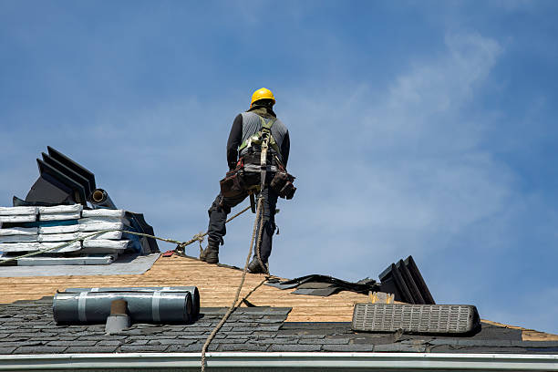 Professional Roof Installation technician working in Wasco, OR